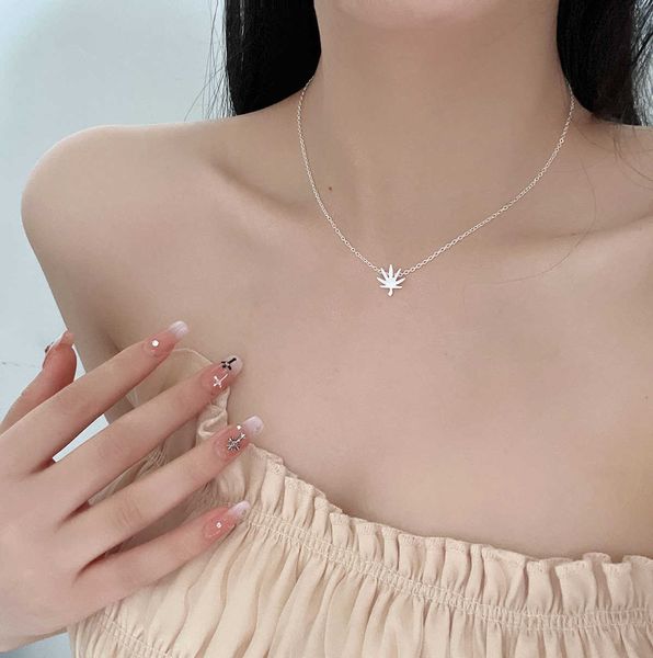 

fashion simple maple leaf pendant jewelry necklaces for women anniversary girlfriend birthday gifts 0206, Silver
