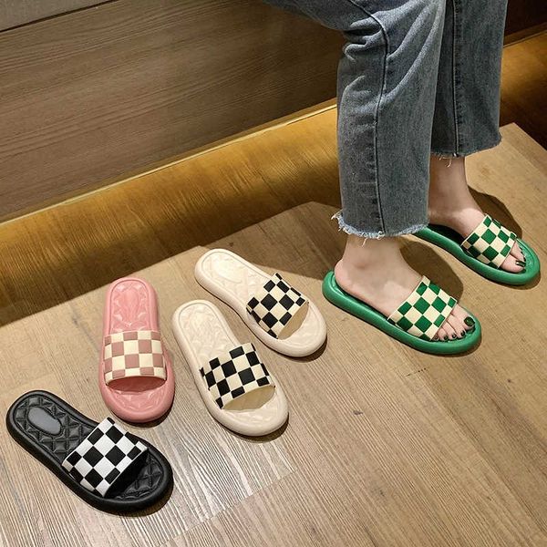 

slippers jy 2022 women's new checkerboard flat casual beach slipper g230206, Black