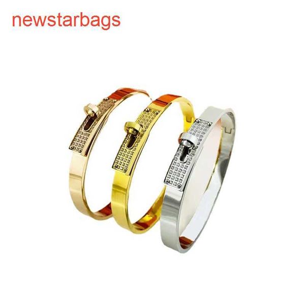 

h homee designer bracelets online store emma h's new button bracelet is fashionable and versatile the personalized trend f, Golden;silver