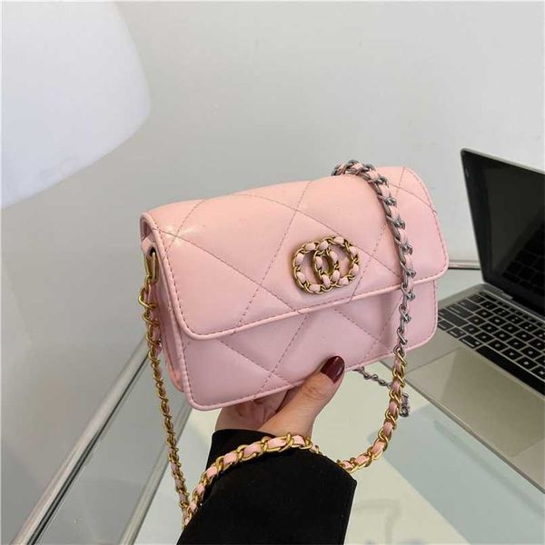 

2023 bags clearance outlets rhombic chain for women new type advanced sense simple and foreign style commuter bag versatile one shoulder cro