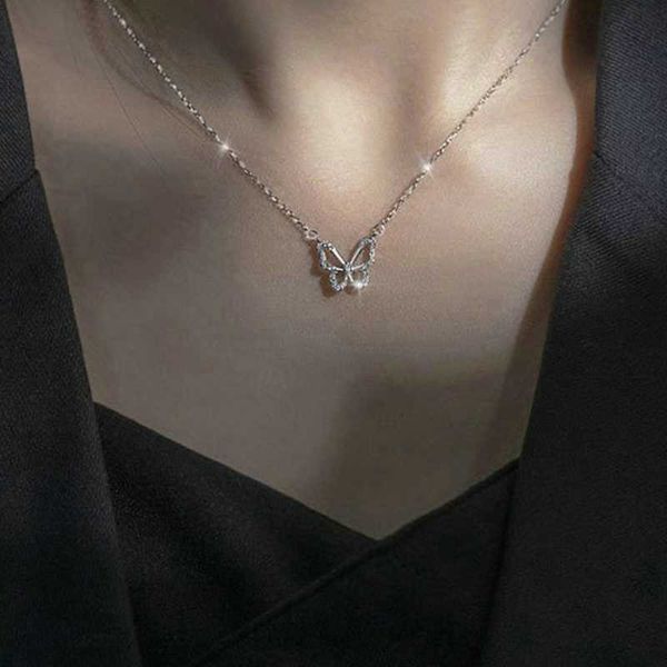 

s hollow butterfly with shining zircon heart choker pendant necklace women party gift for ladies 2022 fashion jewelry 0206, Silver