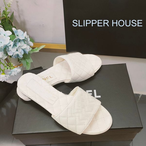 

new style luxury slipper shoes for women classic solid letters sandal leather heatshoes flat low heel beach lightweight slippers gear bottom, Black