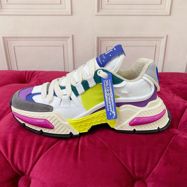 

designer casual shoes luxury mark embossed trainer sneaker white pink black green yellow denim canvas 0722