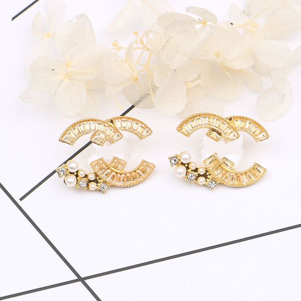 

extravagant design fashion stud earrings 18k gold plated crystal pearl ear stud earring women wedding jewelry accessories wholesale er0601-e, Golden;silver