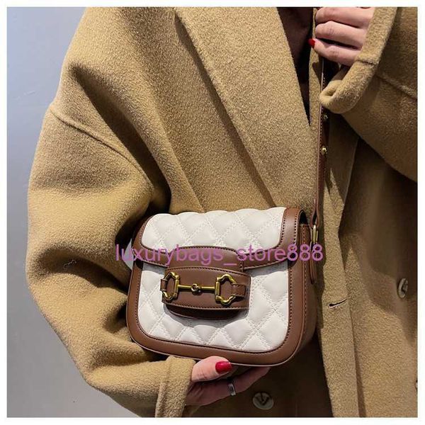 

the factory sells wholesale handbags y women's bag small new fashion contrast color texture shoulder versatile msenger