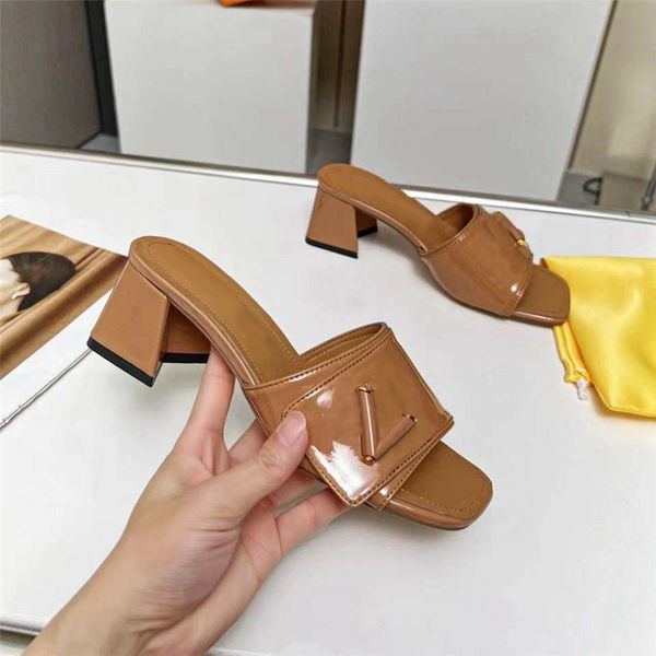 

fashion sandals summer 2023 louiseity women high heel leather letter logo casual slippers viutonity 04-004, Black