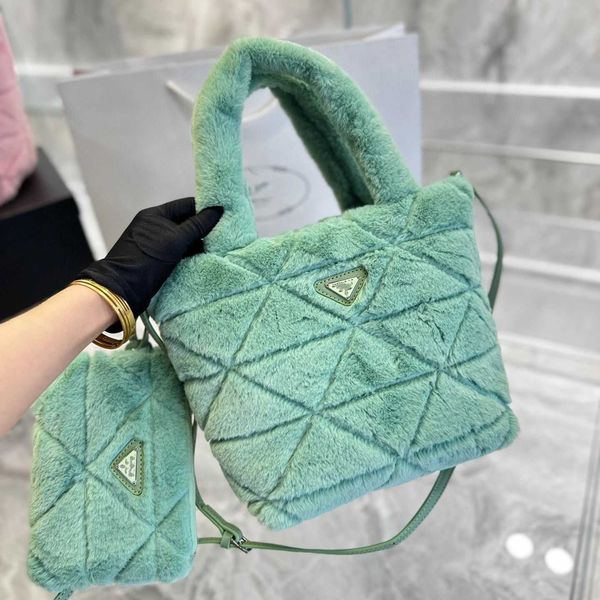

messenger bags plush small for women's autumn and new fashion cute shoulder winter fluffy portable tote bag