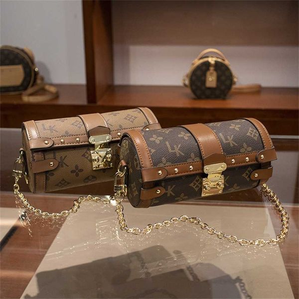 

79% off bags outlet store red barbiron cylinder chain strip armpit old flower trend small women's fashion single shoulder diagonal bag