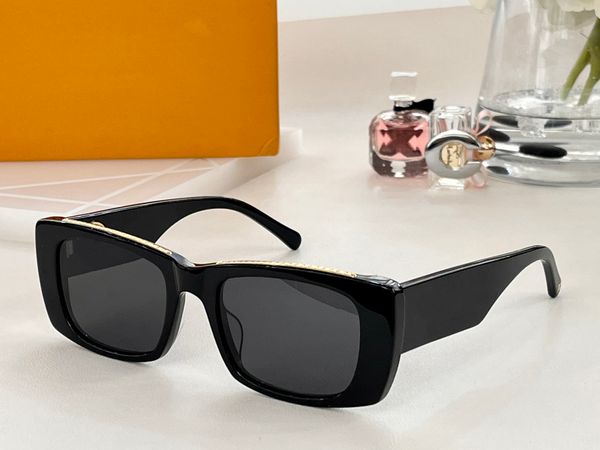 

sunglasses for women and men summer 2586 style anti-ultraviolet retro plate square full frame glasses random box, White;black
