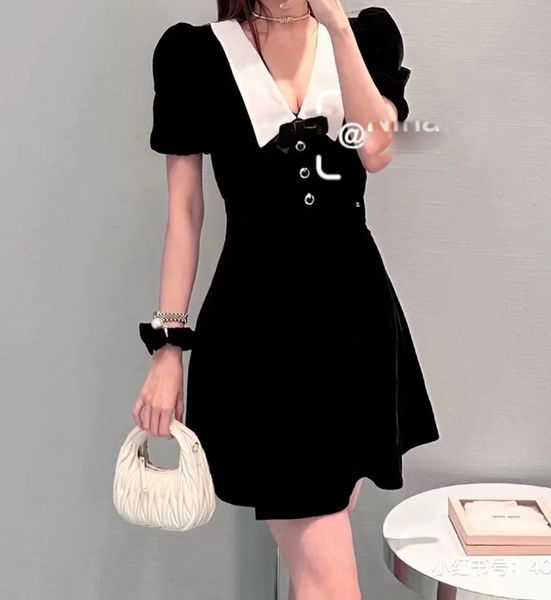

2023 little black dress for women short sleeve v-neck mini dress, Black;gray