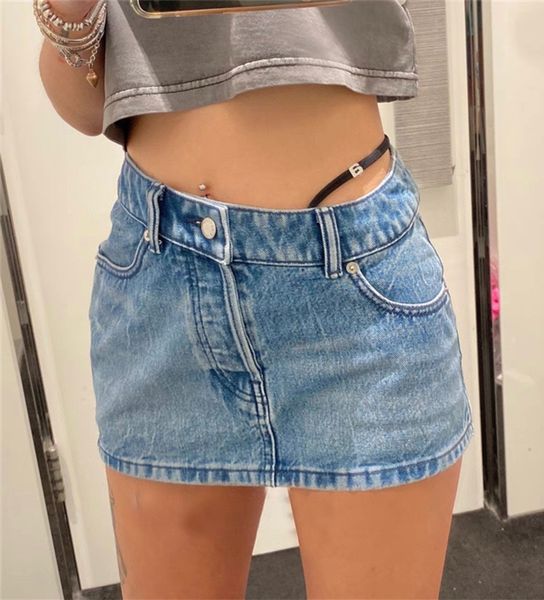 

2022 new casual pocket high waist street short summer short, White;black