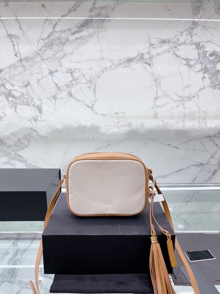 

cloth camera bag one shoulder hand messenger retro small square bag 2 colors 5a quality