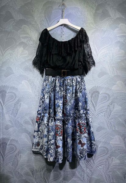 

spring 2023 new lace plain with skirt suit, White