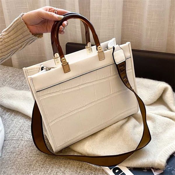 

60% off handbags online usa high capacity commuter new red fashion one shoulder women's bag cross messenger foreign style ins tote bag