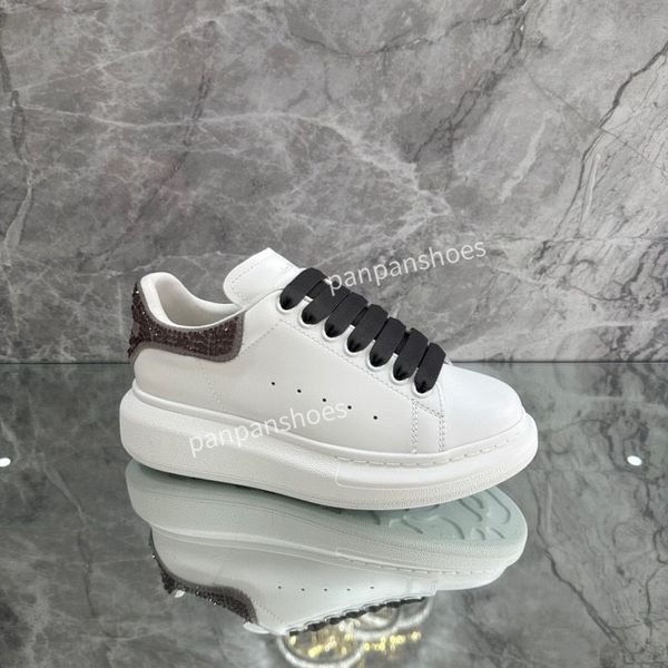 

sneakers running dress shoes luxury designer breathable technology mesh stylish classic sneaker comfortable sole, Black