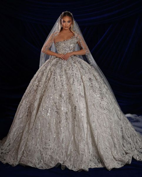 

luxury ball gown wedding dresses sleeveless bateau one shoulder sequins appliques beaded diamond ruffles formal bridal gowns plus size custo, White