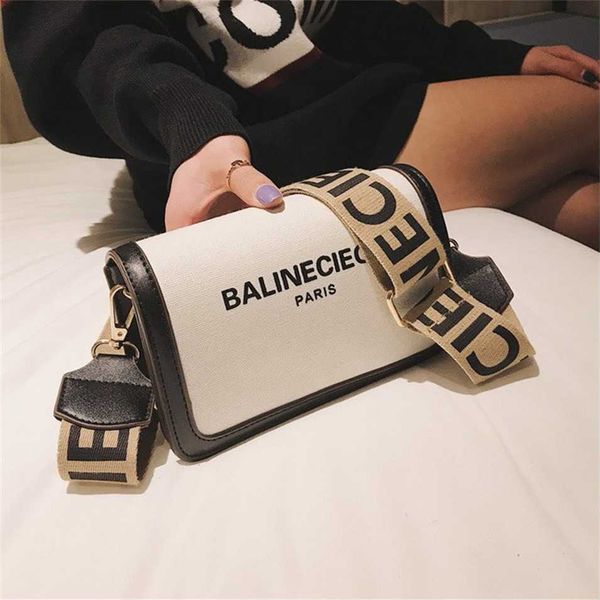 

2023 handbags red small black bag texture women's new single shoulder bag messenger purse outlet