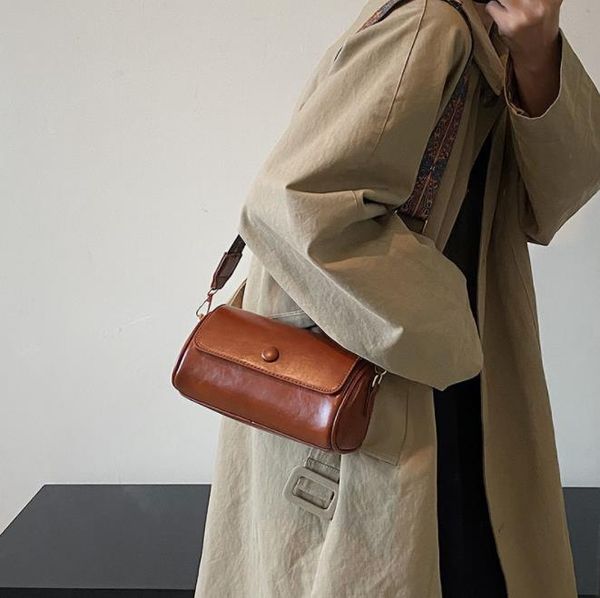 

retro small bag women's bag small people can wear wide band single shoulder messenger bag pop cylinder bag