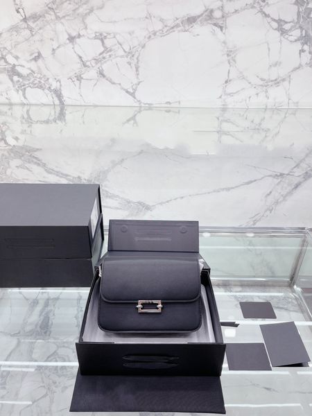 

shoulder bag leather 2023 summer crossbody bag women purse retro square bag clamshell design luxury brand bag messenger bag designer bag cas