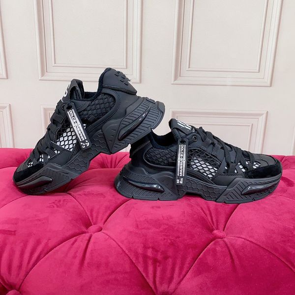 

leather designer casual shoes triple white black university gold purple pink with socks big sneakers 0722