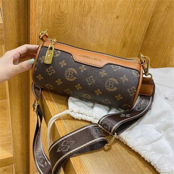 

79% off bags outlet store small new style fashion texture messenger women's and summer crowd versatile one-shoulder small square bag
