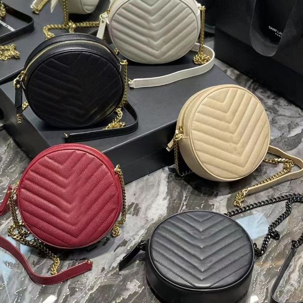 

vinyle round camera bag in chevron-quilted grain de poudre embossed leather
