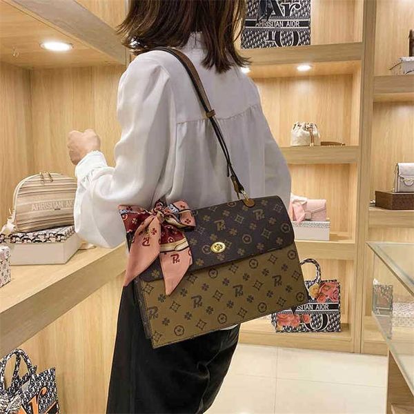 

20% off handbag 2023 new bag temperament full print shoulder female lock messenger korean version style portable briefcase