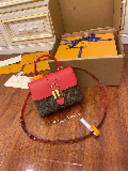 

quality other bags locky bb m44322 letter handbags shoulder messenger ihyf gt55 tq86, Black;white