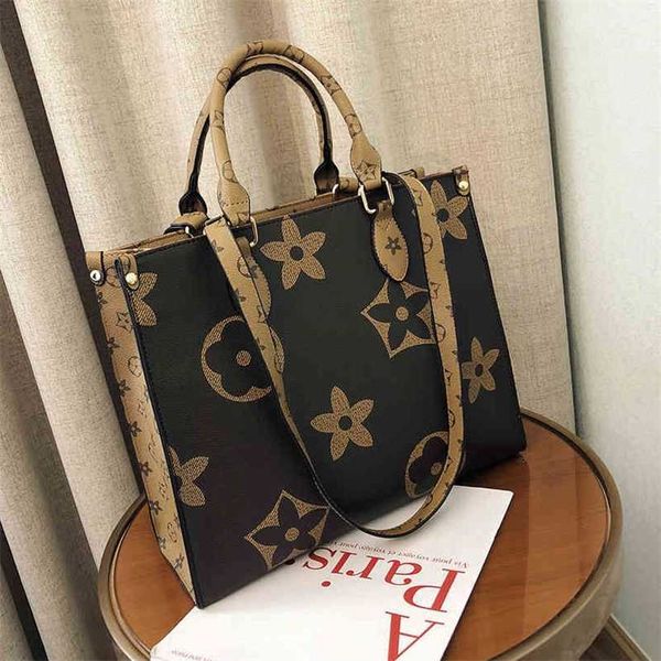 

20% off handbag 2023 new bag women's family old flower red diagonal large printed shopping