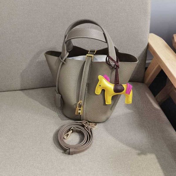 

designer herme shoulder bags for women online outlet bag 2023 new fashion h home food basket women's handbag shkm8