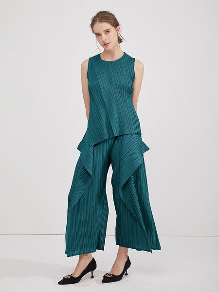 

women's tracksuits miyake pleated two piece sets shirt tshirt vest casual wide leg pants summer irregular designer fashion women trouse, Gray