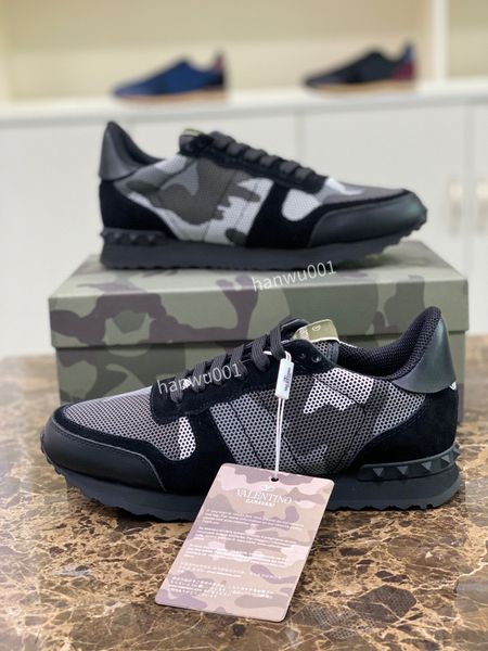 

2023 designers camouflage dress shoes sneakers men women rivet shoes studded flats casual shoe mesh camo suede leather trainers rock runner, Black