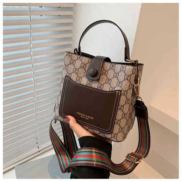 

20% off handbag 2023 new bag spring female korean bucket shoulder urban simple temperament women's messenger