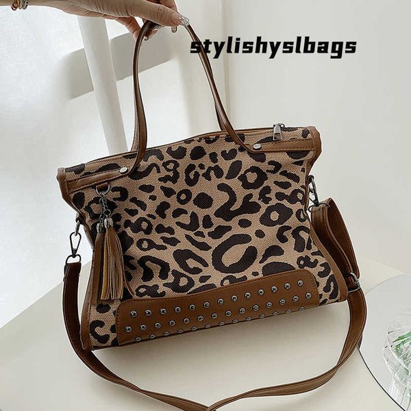 

totes quality high capacity leopard handbags for women designer ladies shoulder crossbody bags trend travel casual tote shopping bag 020823h