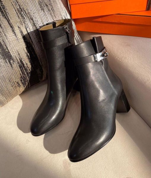 

luxury winter fashion saint germain ankle boot kelly buckles black calf leather booties ladies martin boots chunky heels knight boots eu35-4