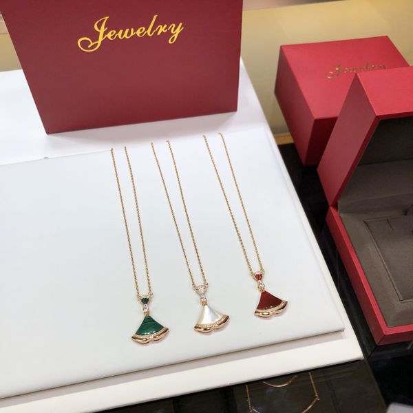 

jewelry divas dream necklaces designers fan shape necklace diamonds white pink green chalcedony small skirt female elegant jewelry designer, Silver
