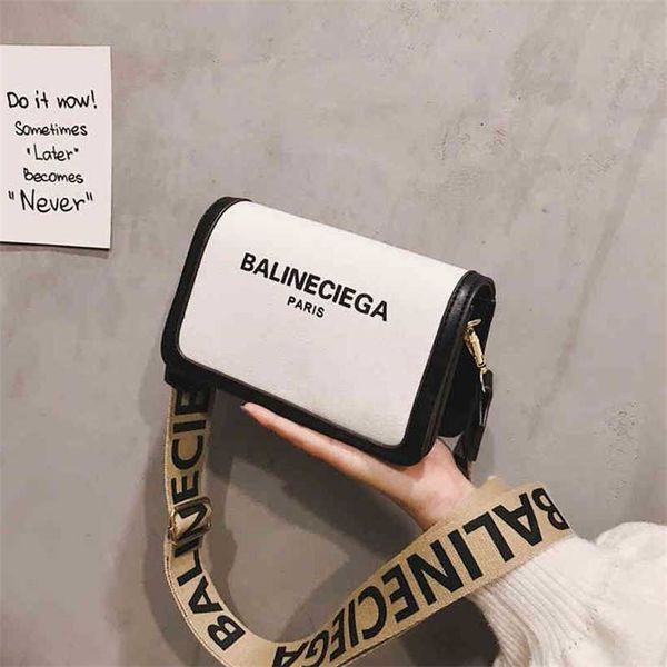 

20% off handbag 2023 new bag trend red black texture