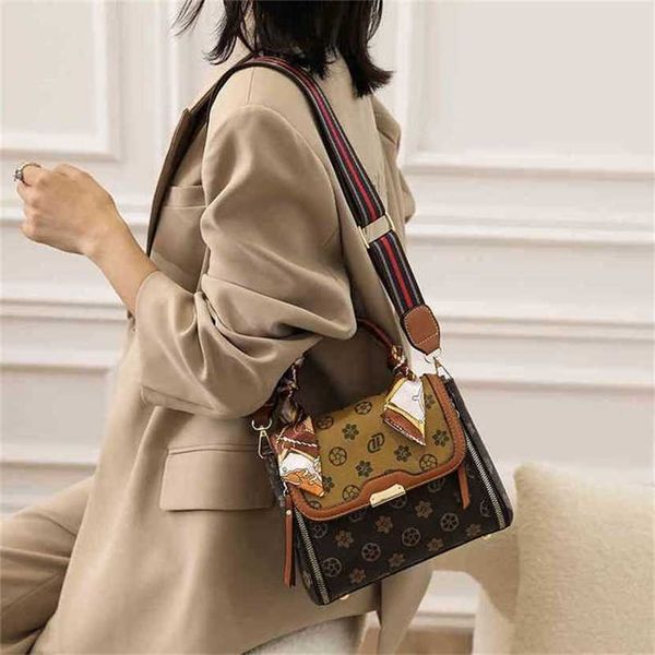 

30% off handbag 2023 new bag women's sense printed contrast color portable square