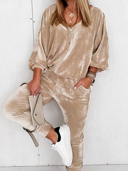 

women's two piece pants velvet set women zipper v neck sweatshirt suits ladies solid casual sets winter warm costume femme 230209, White
