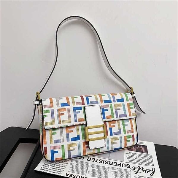 

10% off handbag 2023 new bag club retro underarm red chain messenger women's color printing