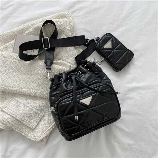 

30% off handbag 2023 new bag casual shoulder lingge women's