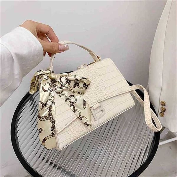 

28% off handbag 2023 new bag factory store version simple shoulder women messenger hand silk scarf small