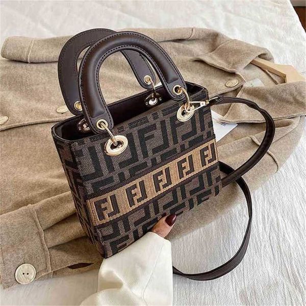 

24% off handbag 2023 new bag trend portable red printed letter