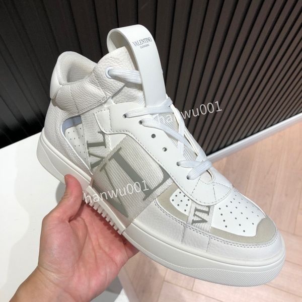 

2023 designer casual dress shoes men women calfskin shoes vintage suede sneakers reflective trainer platform sneaker patchwork leisure shoe, Black