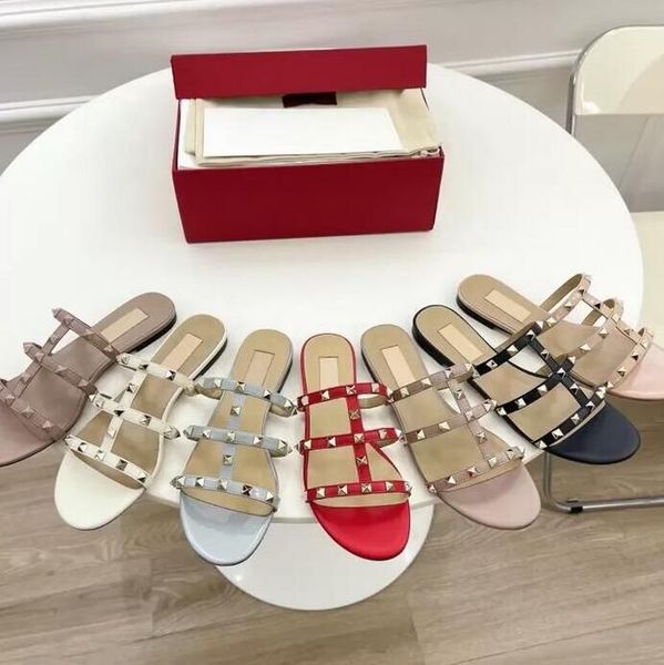 

with box classics brand rivets slippers women beach shoes 2023 summer designer genuine leather flat sandals nude blue red gold black matt uf