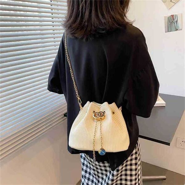 

12% off handbag 2023 new bag women's vertical strip pleated drawstring daily commuting simple metal buckle