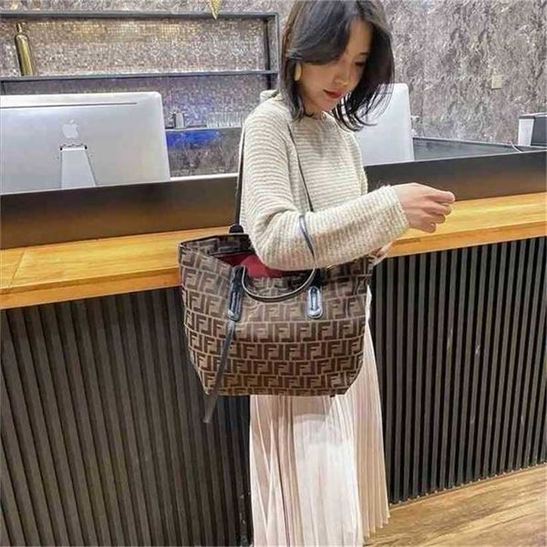 

10% off handbag 2023 new bag letter red capacity tote shoulder