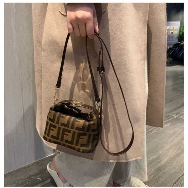 

10% off handbag 2023 new bag small canvas pillow double old pattern portable lunch box shoulder messenger
