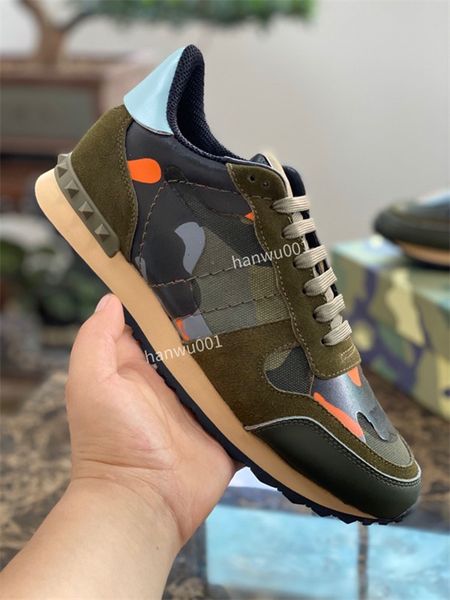 

2023 men luxury designer dress shoes sneakers in camouflage mesh fabric rubber stud mens trainers jogging walking size38-46 xg210705, Black