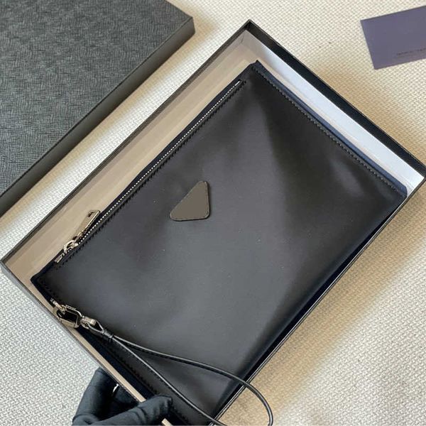 

clutch bags pouch bag envelope designer toiletry pouches clutch bags men women pbag luxurys designers womens clutches clips 230209